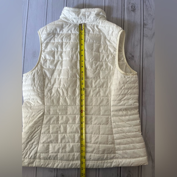 Women’s Patagonia birch white nano puff packable puffer vest. Size XL - Picture 14 of 15